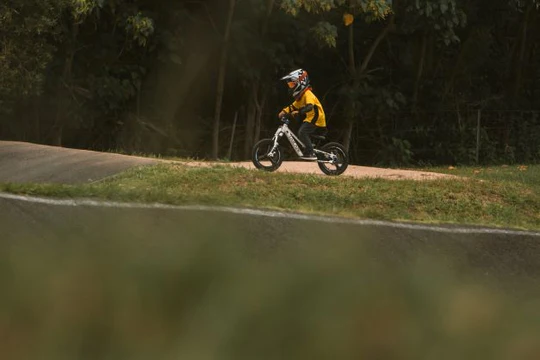 The Ultimate Guide to Outdoor Birthday Gifts for Children Aged 3-10: Unleash the Joy of Adventure